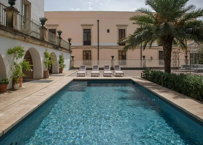With Pool In Former Castle Stables In Salento 나르도